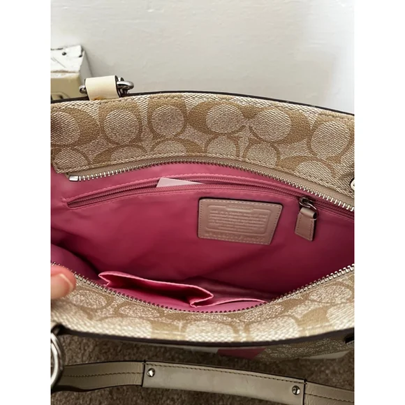 Coach Chelsea Leather Signature Heritage Logo Stripe Pink Beige Tote Bag - Picture 12 of 16